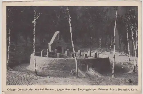 13780 Ak Krieger Gedächtnisstätte bei Berkum 1917