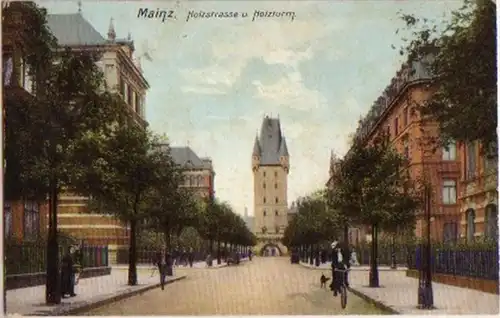 13577 Ak Mayence Holzstrasse et Tour en bois 1915