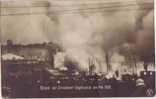 13434 Ak Brand der Dresdener Vogelwiese 1909