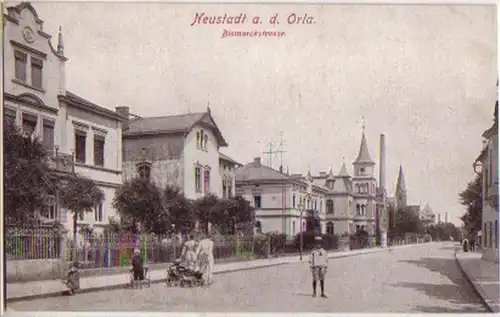 13183 Ak Neustadt a.d. Orla Bismarckstrasse um 1910