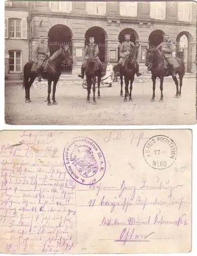 12579 Foto Ak Gruppe Soldaten zu Pferd 1915