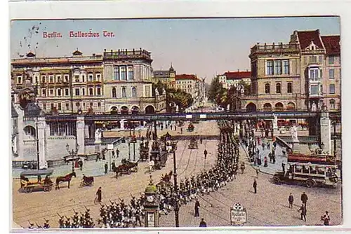 12246 Ak Berlin Hallesches Porte parade militaire 1913