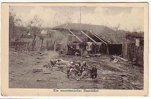 10617 Ak ein Mazedonischer Bauernhof 1917