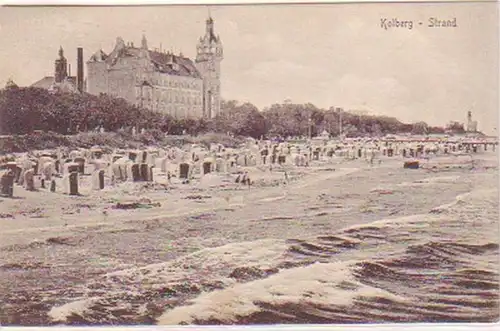 10562 Ak Kolberg Strand mit Strandkörben 1924
