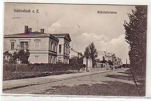 10291 Ak Schönebeck sur la Elbe Bahnhofstrasse 1910