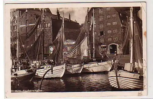 10283 Ak Kiel Fischereihafen um 1940