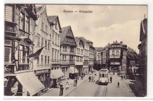 08963 Ak Giessen Kreuzplatz mit Strassenbahn 1914