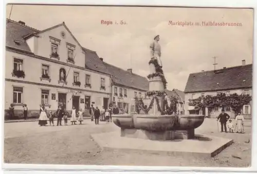 08947 Ak Regis Marktplatz mit Halbfassbrunnen um 1920