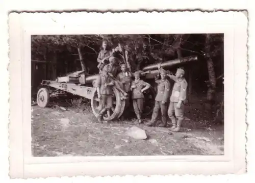 08935 Foto Russisches Beute Geschütz im 2. Weltkrieg