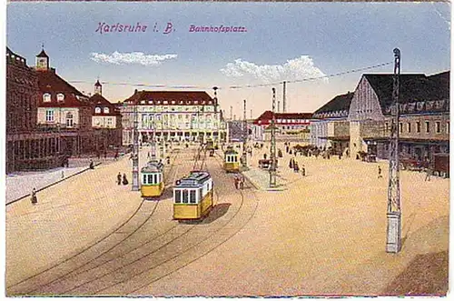 08659 Ak Karlsruhe i.B. Bahnhofplatz avec tramway