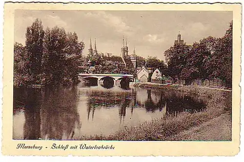 08017 Ak Merseburg Schloß mit Waterloobrücke 1939