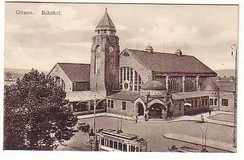 07931 Ak Giessen Bahnhof mit Straßenbahn 1911