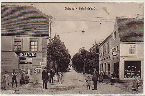 07262 Ak Ortrand Bahnhofstrasse um 1920