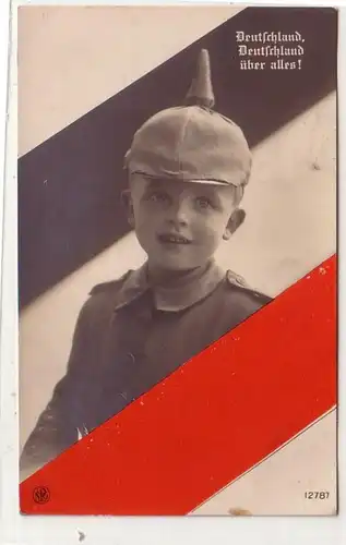 07186 Patriotika Ak Kleiner Junge mit Pickelhaube vor Deutschlandfahne 1915
