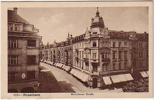 07168 Ak Rosenheim Münchener Strasse um 1930