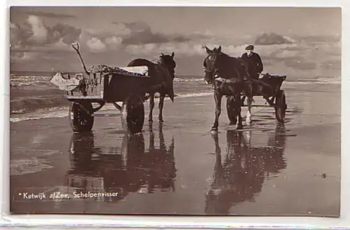 05971 Ak Katwijk a. Zee Schelpenvisser um 1940