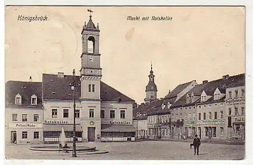 05767 Ak Königsbrück marché avec Ratskeller vers 1920