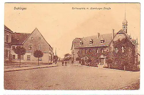 05470 Ak Hecklingen Rathausplatz mit Hamburger Straße