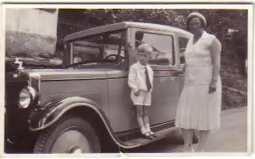 05198: vieille photo voiture vieille voiture vers 1940