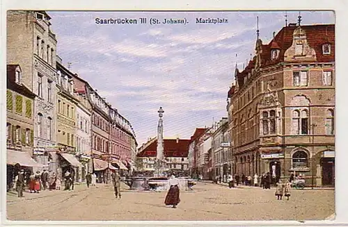 04891 Ak Saarbrücken Marktplatz 1916