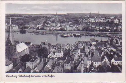 04615 Ak Flensburg Blick auf Stadt und Hafen um 1940