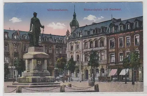 04549 Ak Wilhelmshaven Bismarckplatz mit Denkmal um 1910