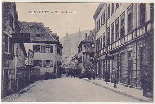04144 Ak Neustadt Rue du Caveau vers 1925
