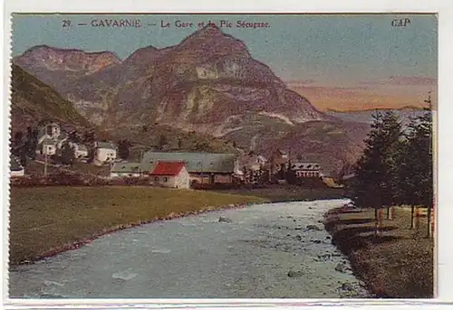 04012 Ak Gavarnie le Gave et le Pic Sécugnac vers 1920