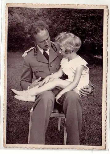 03901 Ak Belgique Roi Léopold III avec fille vers 1935