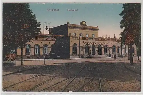 03758 Ak Dessau Bahnhof um 1930