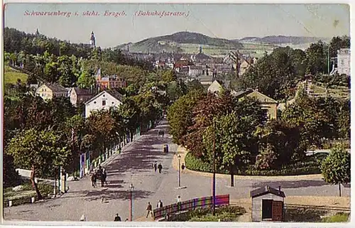 03035 Ak Schwarzenberg dans l'Erzgeb. Bahnhofstrasse vers 1930