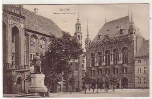 02919 Ak Thorn Rathaus und Artushof 1914