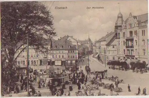 02826 Ak Eisenach der Marktplatz mit Ständen um 1910