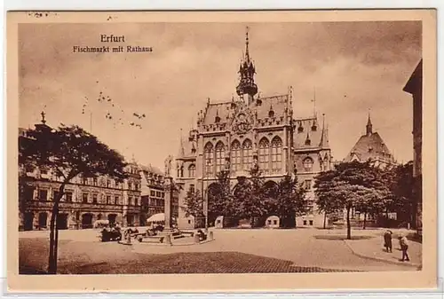 02648 Ak Erfurt Fischmarkt mit Rathaus 1924