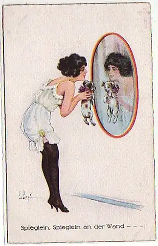 02247 Ak Erotik Dame mit Hund vor Spiegel um 1920
