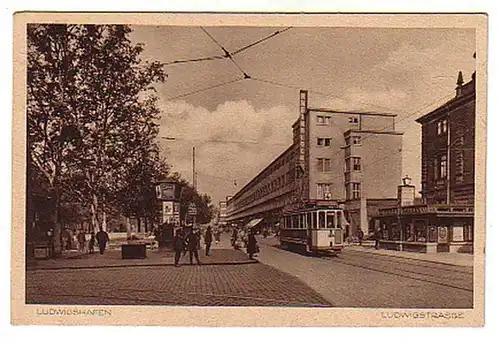 02085 Ak Ludwigshafen Ludwigstrasse mit Strassenbahn