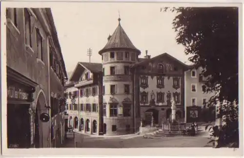 00512 Ak Berchtesgaden Marché avec fontaine autour de 1920
