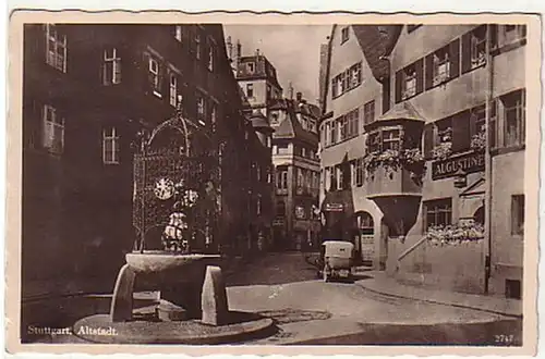 00034 Ak Stuttgart Altstadt mit Brunnen um 1930