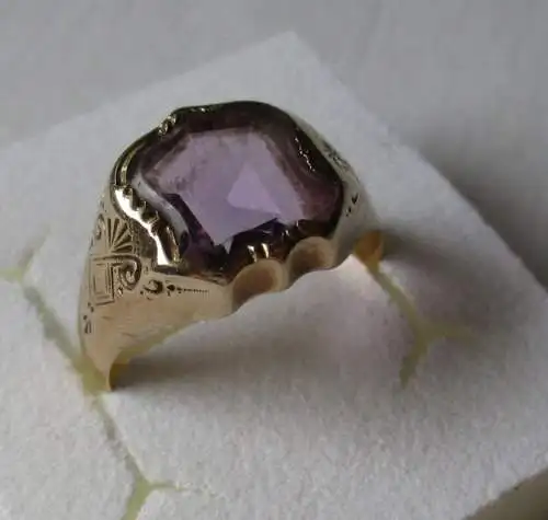 eleganter 14 Karat 585er Gold Damen Ring mit violettem Schmuckstein (153007)
