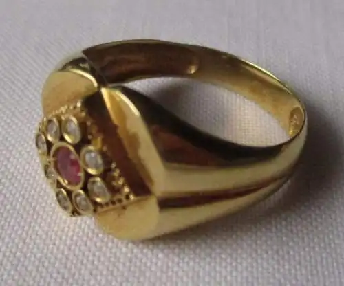 bague élégante en or 750 avec 8 petits diamants et rubis (125958)