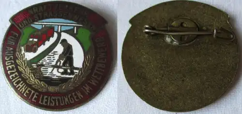 DDR Medaille für ausgezeichnete Leistungen im Wettbewerb Kraftverkehr & (129050)