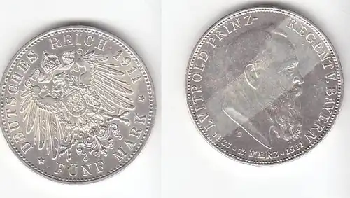 5 Mark pièce d'argent Bayern Luitpold pour le 90e anniversaire 1911 Jäger 50 (111088)
