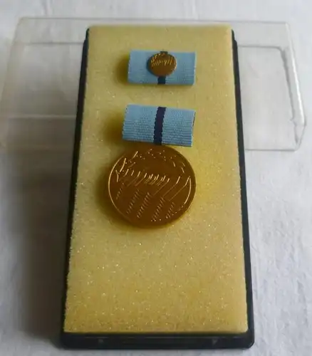 Médaille des mérites de la RDA Gestion de l'eau dans l ' étui
