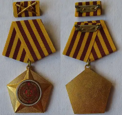 DDR Ordre de combat "Pour le peuple et la patrie" Gold Bartel 13 d (121048)