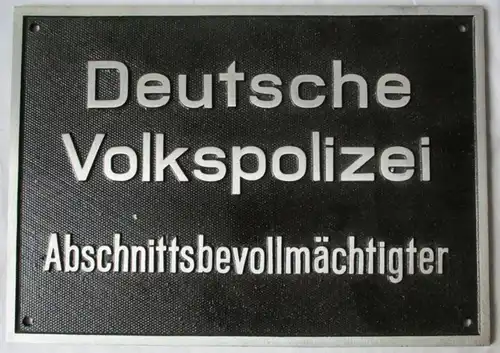 DDR Police populaire bouclier de police plénipotentiaire de section VP original (113661)