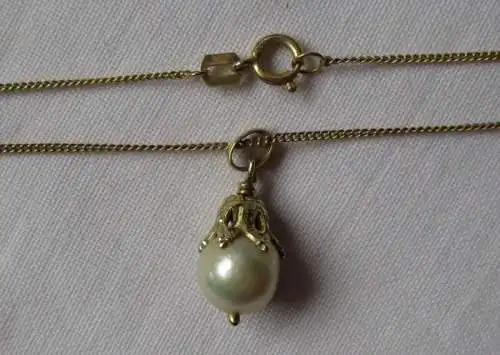 charmante Kette aus 585er Gold mit elegantem Perlen Anhänger (109172)
