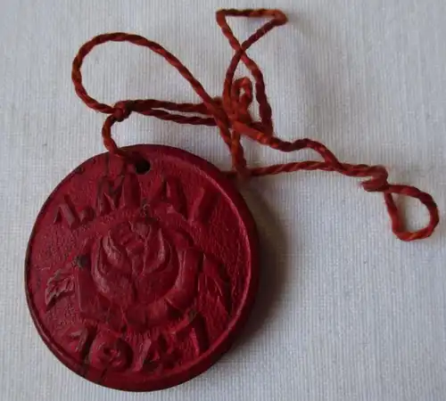 très tôt DDR bois insigne médaille 1er mai 1947 (135793)