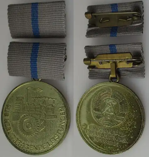 DDR Medaille hervorragende Leistungen metallverarbeitende Industrie 262 (119467)