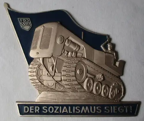 DDR Plakette FDJ Bronzener Traktor 1. Ausgabe "Der Sozialismus siegt!" (101002)