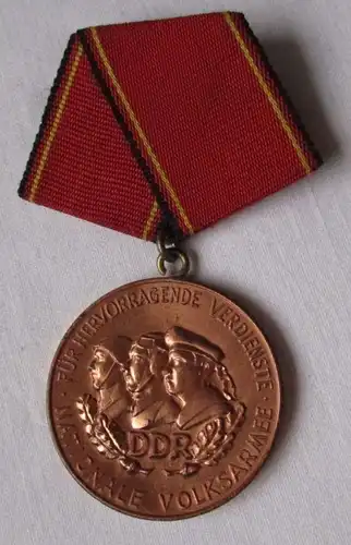 DDR Verdienstmedaille der NVA Nationale Volksarmee in Bronze MUSTER (119376)